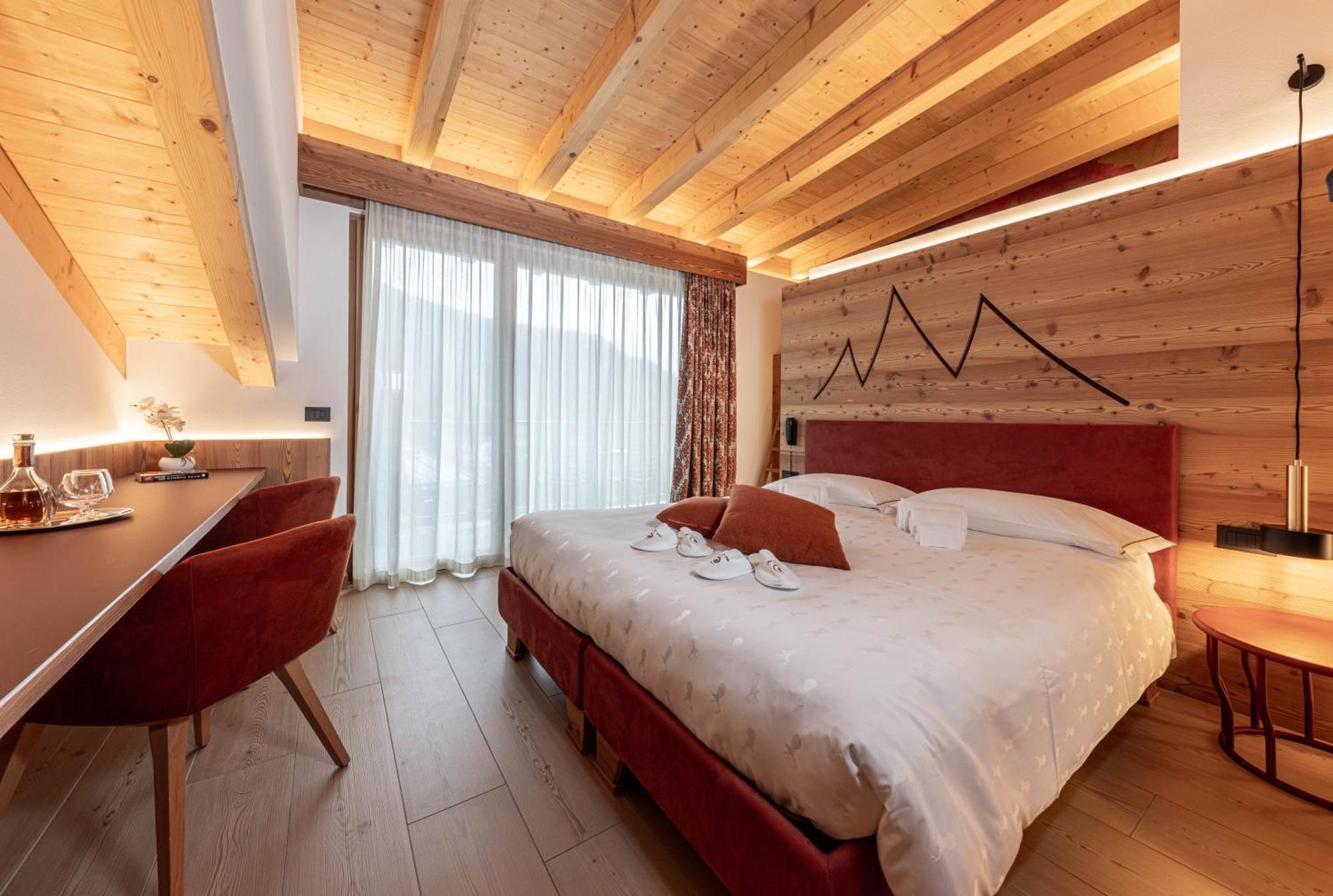 Hotel La Perla Андало Экстерьер фото